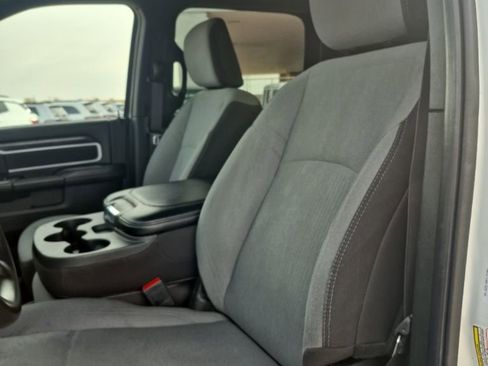 Used 2024 RAM 2500 Big Horn image 21