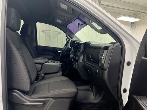 Used 2022 Chevrolet Silverado 2500 Custom w/ Gooseneck/5TH Wheel Package image 21