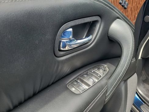 Used 2018 Nissan Armada SL w/ Moonroof Package AWD/4WD image 24