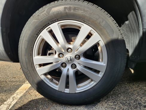 Used 2018 Honda Pilot LX image 5