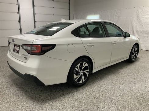 Used 2025 Subaru Legacy Premium w/ Popular Package #1A AWD/4WD image 5