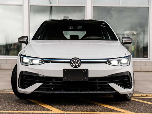 Used 2024 Volkswagen Golf R image 3