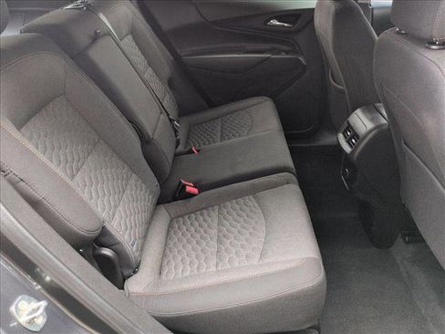 Used 2018 Chevrolet Equinox LT AWD/4WD image 25
