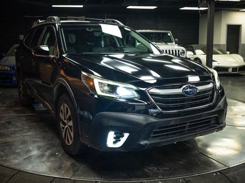 Used 2020 Subaru Outback Premium w/ Popular Package #1 AWD/4WD image 5