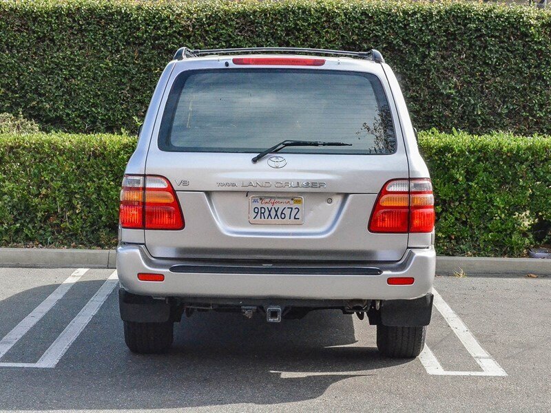Used 2000 Toyota Land Cruiser w/ Convenience Pkg AWD/4WD image 6
