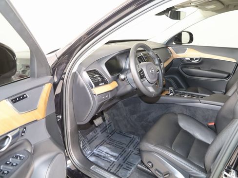 Used 2023 Volvo XC90 T8 Plus image 73