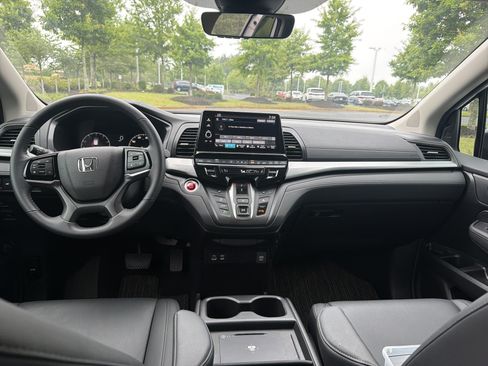 Certified 2026 Honda Odyssey EX-L image 29