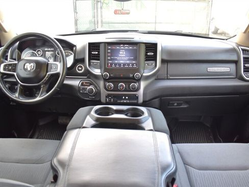 Used 2020 RAM 1500 Big Horn AWD/4WD image 13