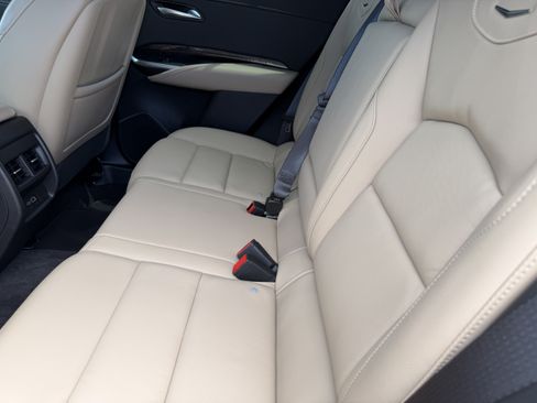 Certified 2024 Cadillac XT4 Premium Luxury w/ Active Safety Package FWD image 17
