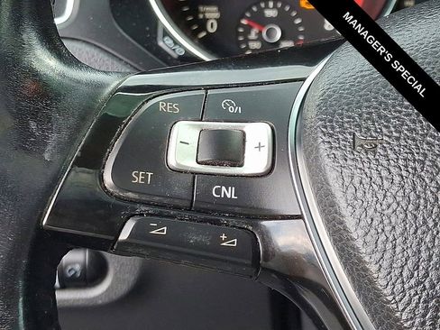 Used 2018 Volkswagen Jetta SE image 24