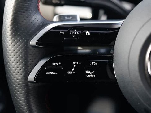 Certified 2025 Mercedes-Benz GLA 250 GLA 250 image 28