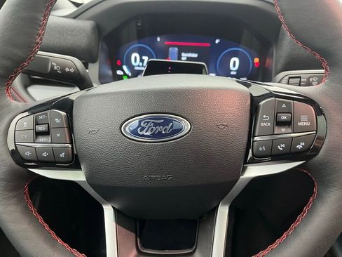 New 2026 Ford Explorer ST-Line w/ ST-Line Street Pack image 22