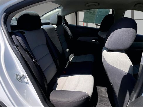 Used 2016 Chevrolet Cruze L FWD image 24