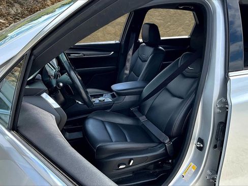 Used 2020 Cadillac XT5 Luxury w/ LPO, Floor Liner Package image 23