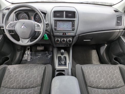 Used 2020 Mitsubishi Outlander Sport ES FWD image 13