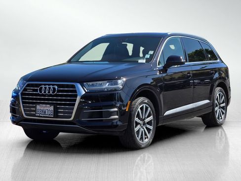 Used 2017 Audi Q7 3.0T Premium Plus w/ Premium Plus Package AWD/4WD image 9