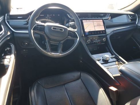 Used 2024 Jeep Grand Cherokee L Overland w/ Trailer Tow Package image 16