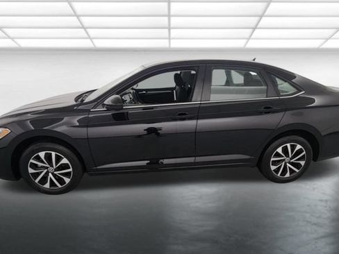 Used 2023 Volkswagen Jetta S FWD image 3