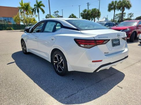 Used 2025 Nissan Sentra SV FWD image 6