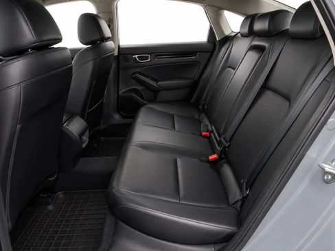 Used 2023 Honda Civic Touring image 15