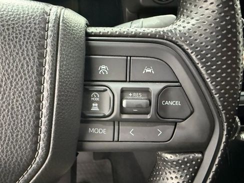 Used 2025 Toyota Tacoma SR5 image 13
