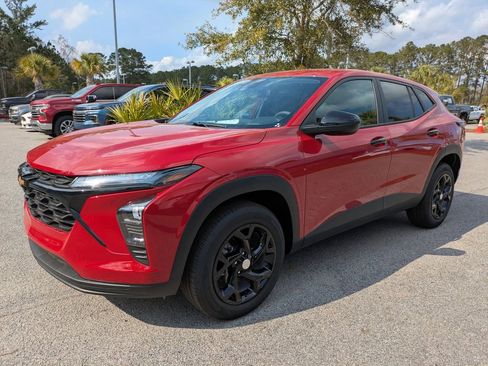 New 2026 Chevrolet Trax LS w/ LS Convenience Package image 8