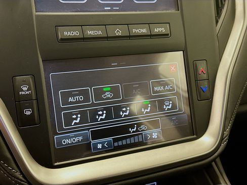 Used 2024 Subaru Legacy image 23