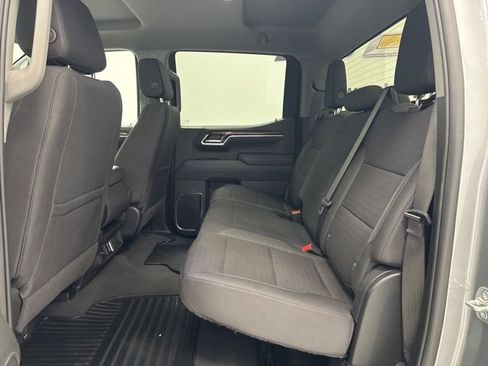 Used 2025 Chevrolet Silverado 1500 LT image 28