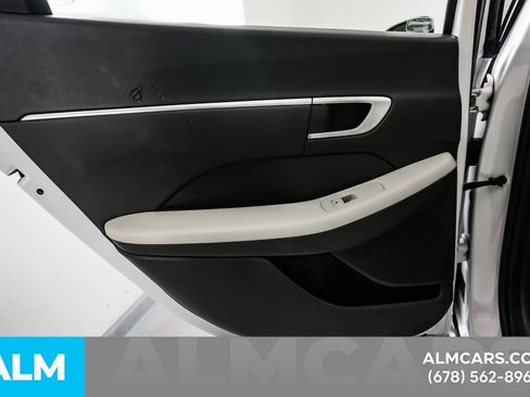 Used 2025 Hyundai Sonata SEL FWD image 47