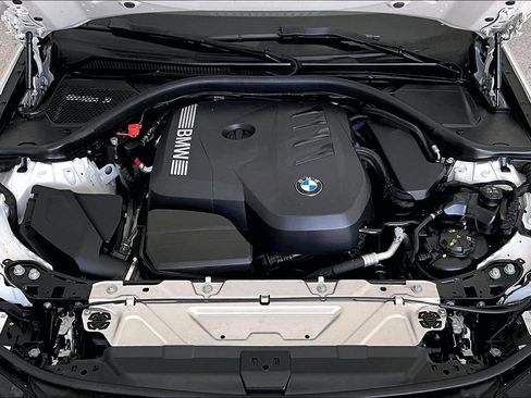 Used 2025 BMW 330i xDrive Sedan w/ Convenience Package AWD/4WD image 12