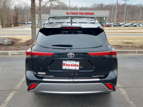 Used 2021 Toyota Highlander Platinum image 20