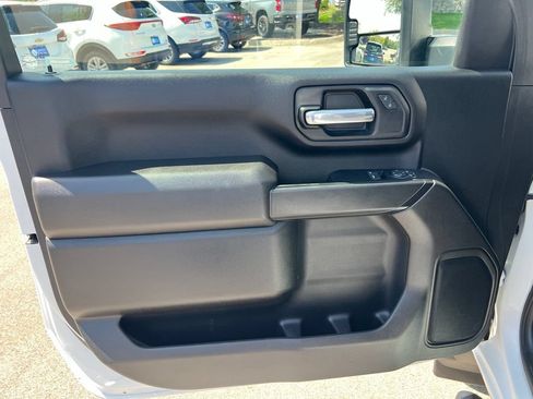 Used 2022 Chevrolet Silverado 2500 W/T w/ WT Fleet Convenience Package AWD/4WD image 25
