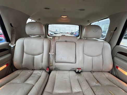 Used 2003 Cadillac Escalade AWD image 17