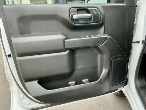 Used 2021 Chevrolet Silverado 1500 Custom w/ Safety Confidence Package image 39