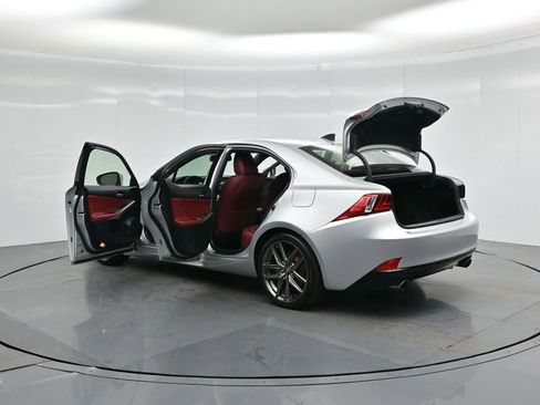 Used 2015 Lexus IS 250 image 32