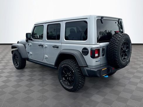 Used 2023 Jeep Wrangler Unlimited w/ Cold Weather Group AWD/4WD image 8
