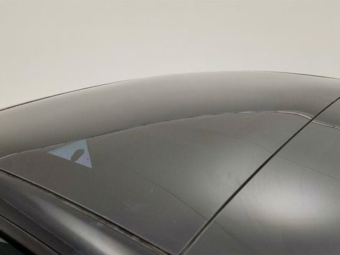 Used 2023 Tesla Model 3 Performance image 10