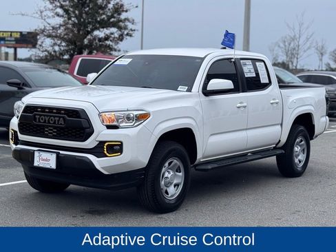 Used 2023 Toyota Tacoma SR w/ SR Convenience Package image 4