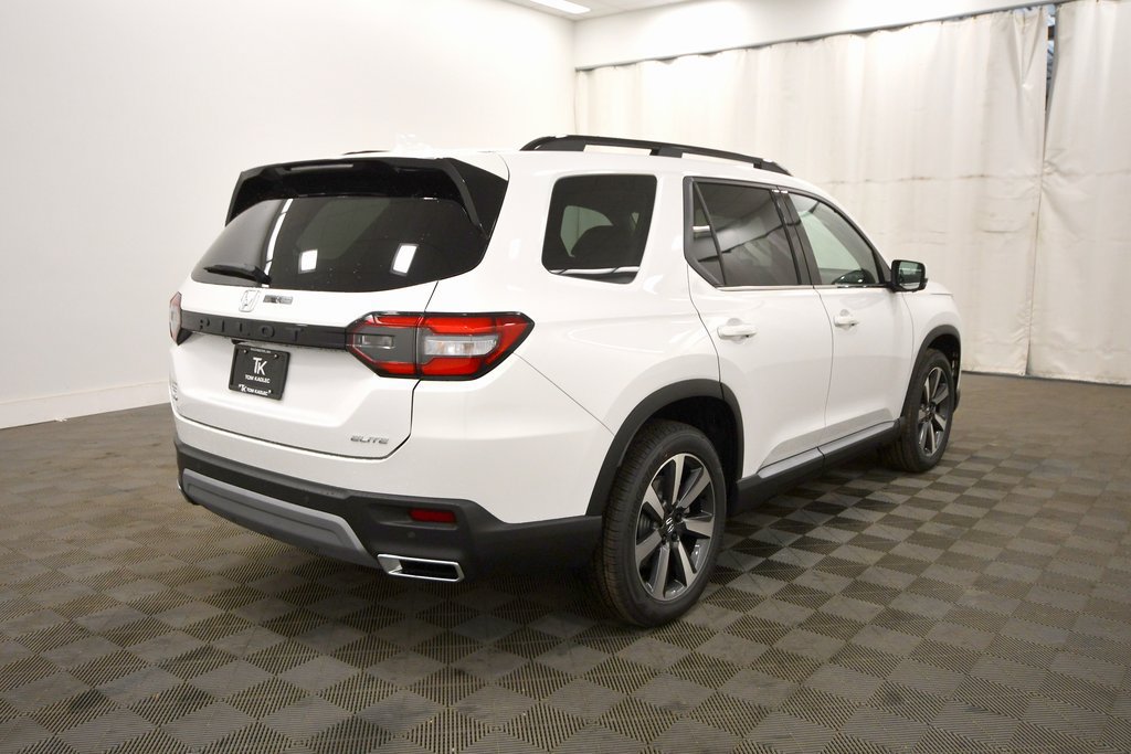 Used 2025 Honda Pilot Elite image 7
