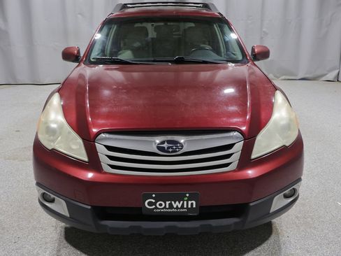 Used 2011 Subaru Outback 2.5i Premium AWD/4WD image 8