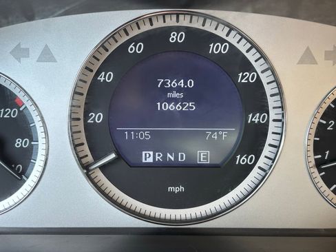 Used 2012 Mercedes-Benz GLK 350 2WD image 10