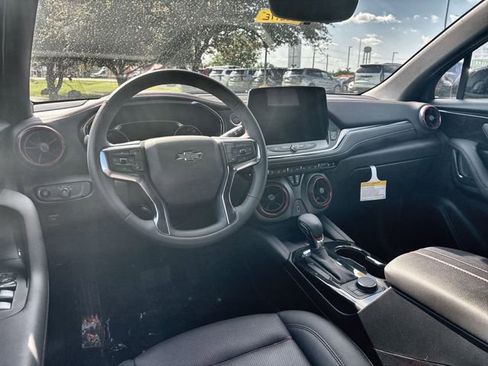 Certified 2026 Chevrolet Blazer RS w/ Driver Confidence II Package FWD image 18