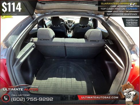 Used 2015 Hyundai Veloster FWD image 14