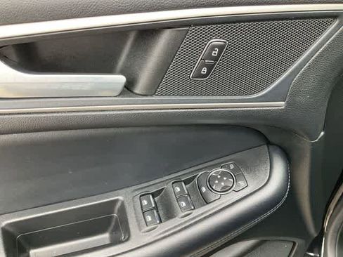 Used 2022 Ford Edge SEL w/ Convenience Package AWD/4WD image 14