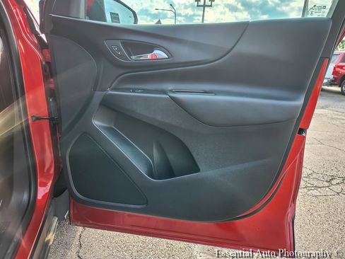 Used 2023 Chevrolet Equinox LT FWD image 21