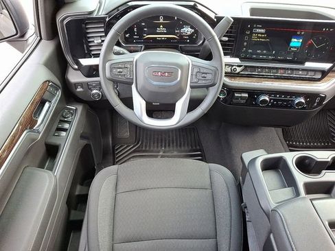 Used 2026 GMC Sierra 1500 Elevation image 14