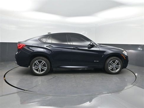 Used 2019 BMW X6 sDrive35i w/ M Sport Package image 34