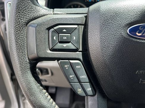 Used 2016 Ford F150 XLT w/ Equipment Group 302A Luxury AWD/4WD image 23