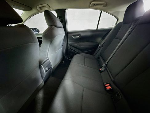 Used 2020 Toyota Corolla LE FWD image 22