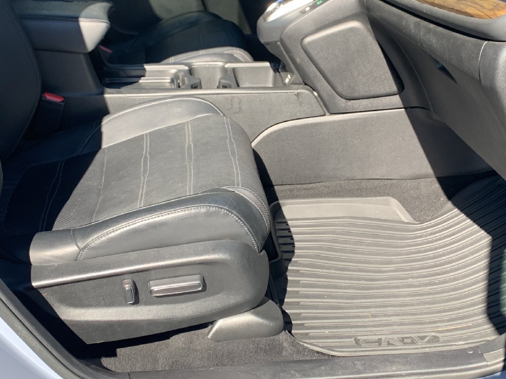 Used 2021 Honda CR-V EX-L image 40